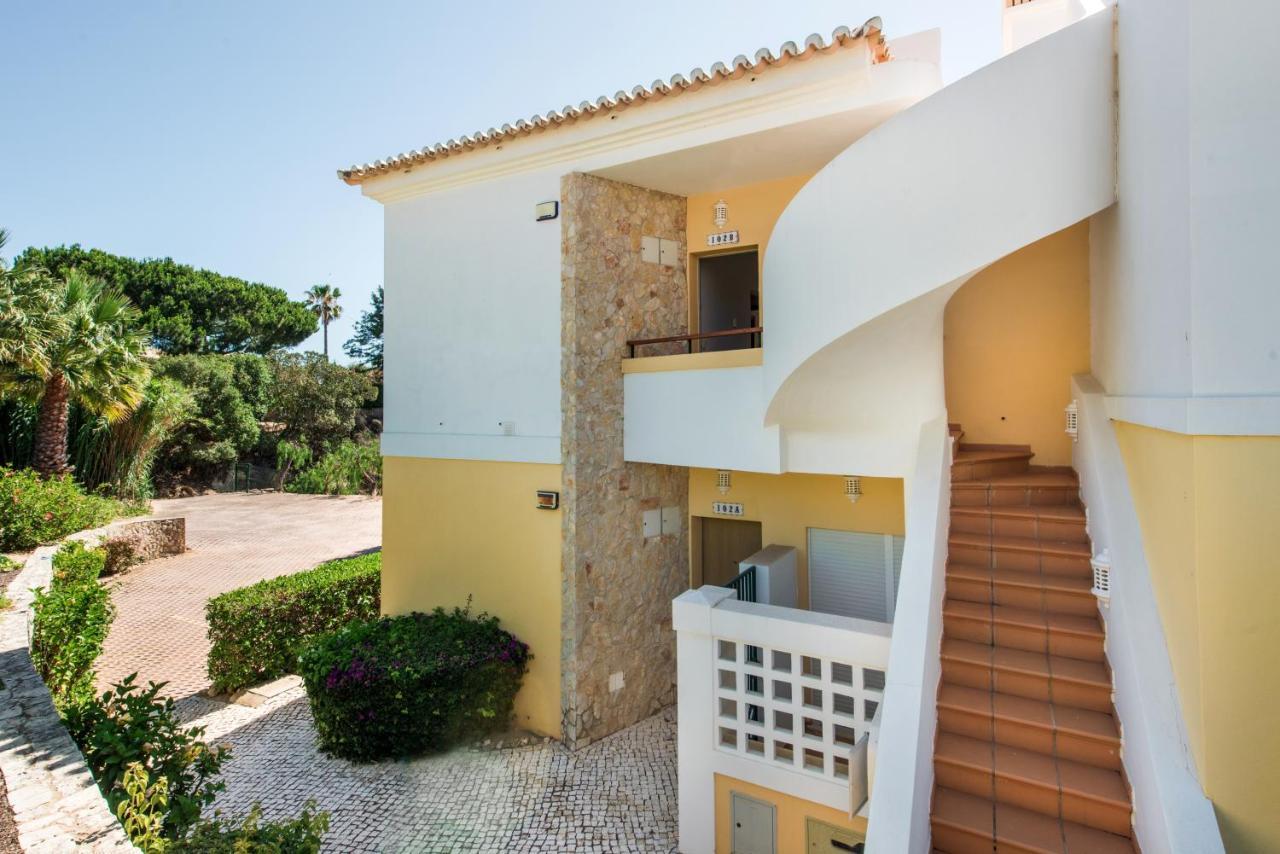 Luxurious First Floor Apartment Sleeps 4 Carvoeiro  Exterior photo